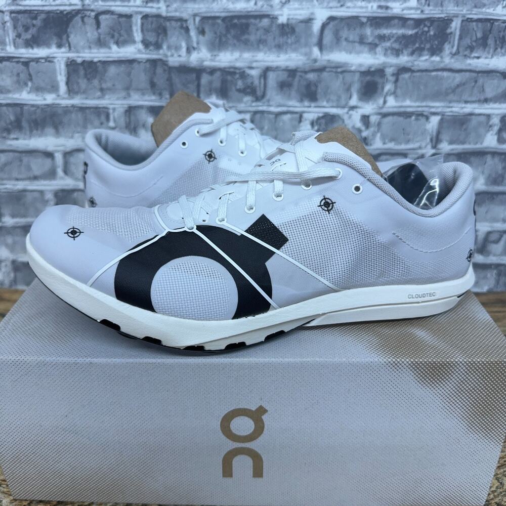 On Cloudspike 10000m Undyed White/Mint Track Cleats Mens Size 8.5 M New